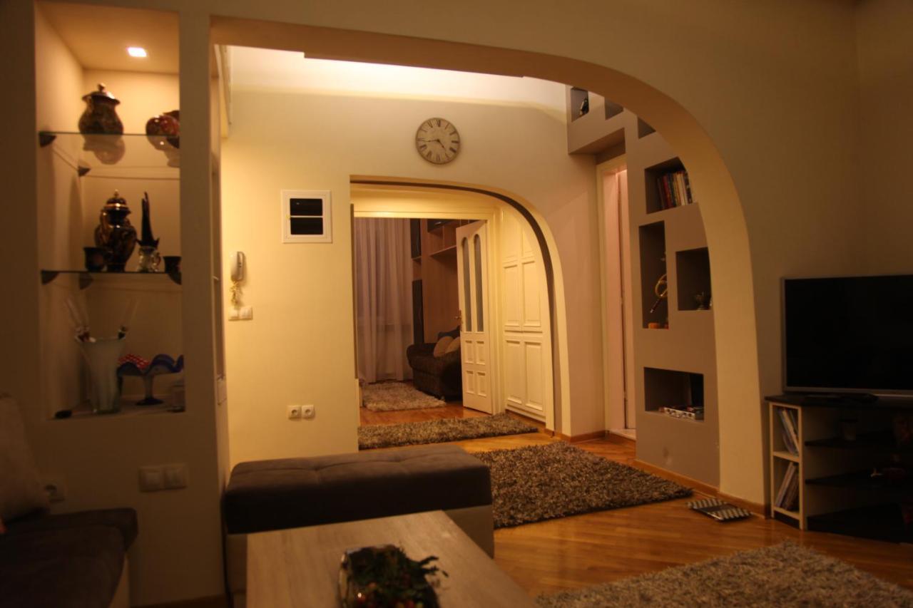 Apartment No 5 プリシュティナ エクステリア 写真